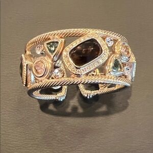 Elegant Gold Cuff Bracelet with Multicolored Stones